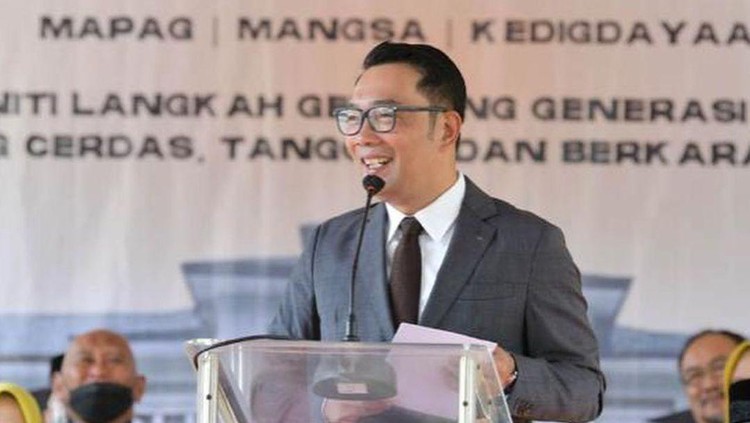 Camillia Laetitia Azzahra Putri Ridwan Kamil Camillia Laetitia Azzahra Putri Ridwan Kamil