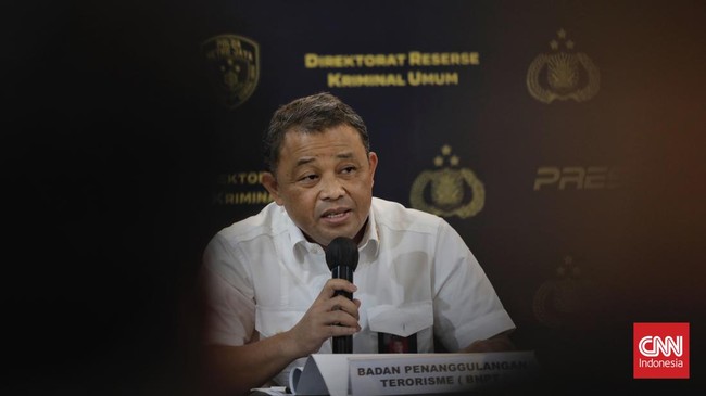 Direktur BNPT menerangkan sebagai langkah antisipasi dan pencegahan terorisme pihaknya memperkuat kapasitas dan kompetensi aparat hingga instansi terkait.