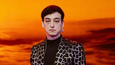 img-title Lirik Terjemahan dan Makna Lagu Joji 'Glimpse of Us'