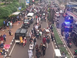 Massa FPI-PA 212 Membubarkan Diri Usai Beri Surat Tuntutan ke Kedubes India