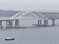 Kapal Tanker Rusia Dihantam Drone Ukraina di Selat Kerch Dekat Crimea