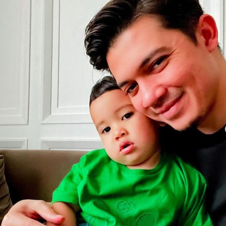 <p>Setelah dikaruniai anak, Irwansyah kini kerap membagikan momen bersama putra tercinta. (Foto: Instagram @irwansyah_15)</p>
