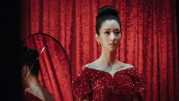 HUBUNGAN ANTAR KARAKTER YANG MENARIK