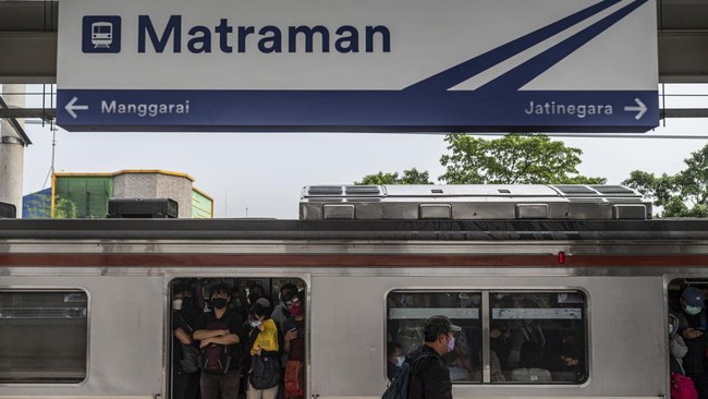 Stasiun Matraman uji coba operasional selama sepekan dengan melayani perjalanan KRL tujuan Cikarang-Jatinegara-Manggarai-Tanah Abang-Kampung Bandan.