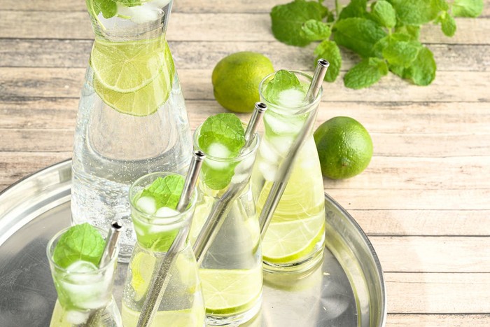 Ampuh Bantu Diet, Ini Dia Resep Infused Water Si Minuman Diet Favorit Para Selebriti/Foto: pexels.com/Jana Ohajdova