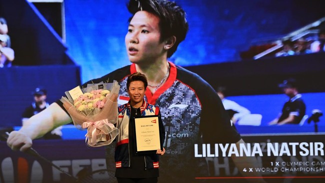PBSI turun tangan membantu legenda bulutangkis Liliyana Natsir yang tengah mengalami cedera lutut.