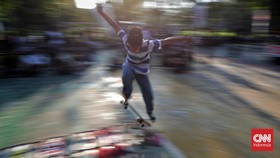 FOTO: Kemeriahan Go Skateboarding Day di Taman Menteng