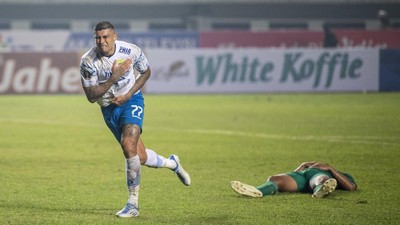 img-title Susunan Pemain Persib vs Persija: Maung Bandung Tanpa Pemain Timnas