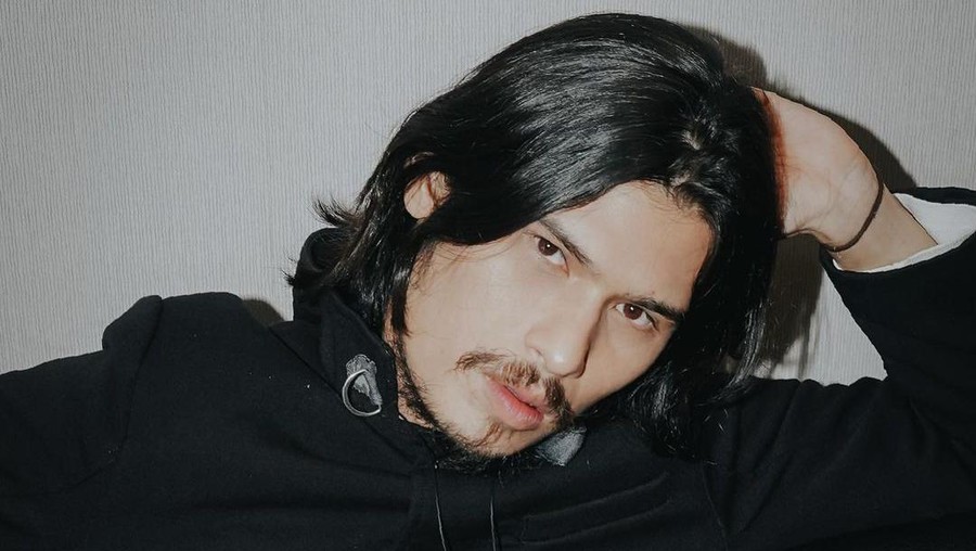 Unggah Foto dengan Wajah Tertutup, Isu Virzha Palsu Heboh Lagi