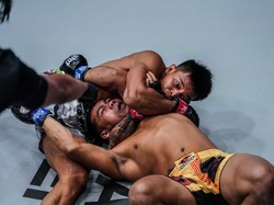 ONE Championship: Menanti Korban Cekikan Maut Elipitua Berikutnya