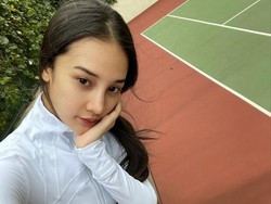 Gaya Seksi Anya Geraldine Main Tenis di Amerika yang Bikin Salfok