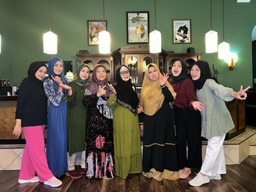 Bikin Bangga, Grup Kasidah Nasida Ria Semarang Manggung di Jerman