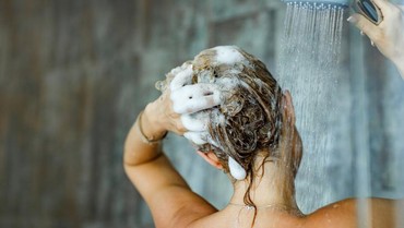 img-title Tata Cara Mandi Janabah Bagi Laki-laki dan Wanita dalam Islam