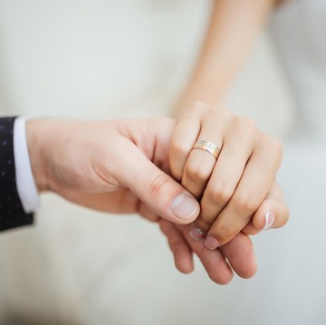 img-title Serba-serbi Perizinan Nikah Beda Agama di Indonesia, Ini Faktanya!