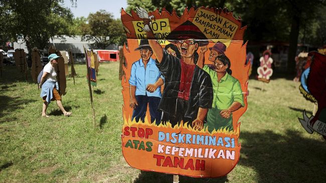 Taring Padi Buka Suara soal Karya yang Dicopot dari Pameran di Jerman Kelompok seni asal Yogyakarta, Taring Padi, menjelaskan makna sebenarnya dari karya yang dituding Antisemit dan dicopot dari pameran di Jerman.