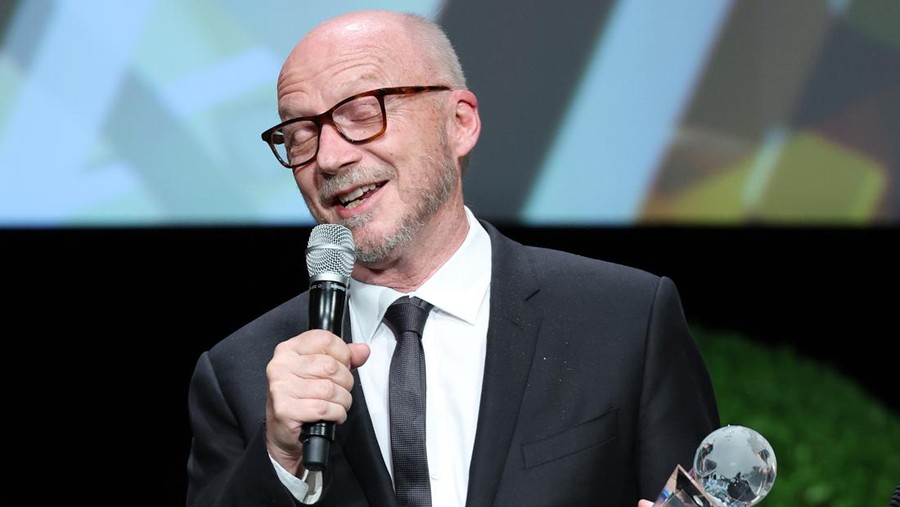 paul haggis MONACO, MONACO - APRIL 30: Paul Haggis receives an award during the 19th Monte-Carlo Film Festival De La Comedie at Grimaldi Forum on April 30, 2022 in Monaco, Monaco. (Photo by Daniele Venturelli/Getty Images)