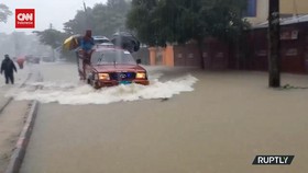 VIDEO: Banjir Parah Tewaskan 25 Orang Di Bangladesh