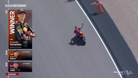VIDEO: Highlights Moto2 Jerman 2022, Fernandez Menang Duel Sengit
