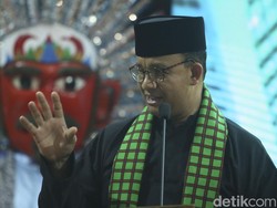 Pamer Cabut Izin PT KCN, Anies Minta Ditunjukkan Dalang Polusi Udara