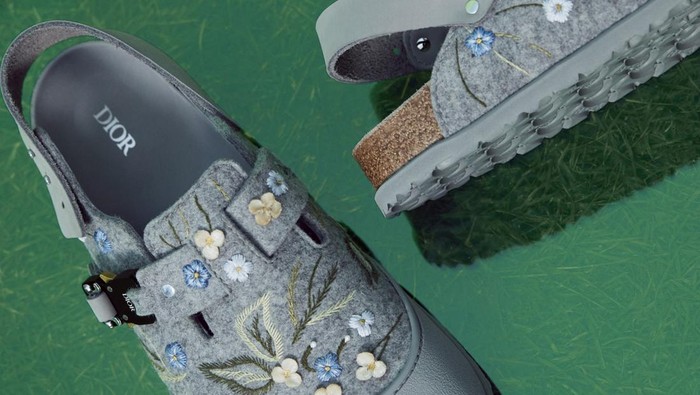 Intip Proses Pembuatan Koleksi Dior x Birkenstock, Terdapat Banyak Detail Menarik! Intip Proses Pembuatan Koleksi Dior x Birkenstock, Terdapat Banyak Detail Menarik!