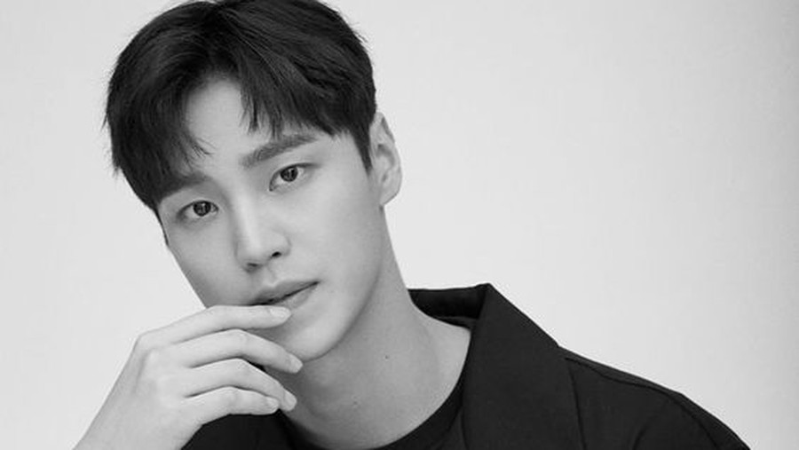 Lee Tae Hwan Siap Daftar Wajib Militer Akhir Juni
