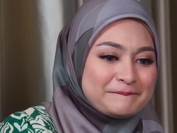 Kangen Banget, Nathalie Holscher Nangis Saksikan Rizky Febian Manggung