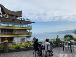 4 Rekomendasi Hotel Berlatar Danau Toba, Cocok untuk Staycation