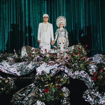 img-title Elegan dan Aesthetic, Ini Cerita di Balik Dekorasi Pernikahan Sivia Azizah yang Mencuri Perhatian