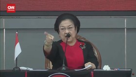 VIDEO: Ingatkan Kader Yang Bermanuver Politik, Megawati: Saya pecati!