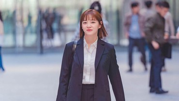 img-title Lebih Segar, Kim Sejeong Tampil dengan Rambut Baru di Drama 'Today's Webtoon'