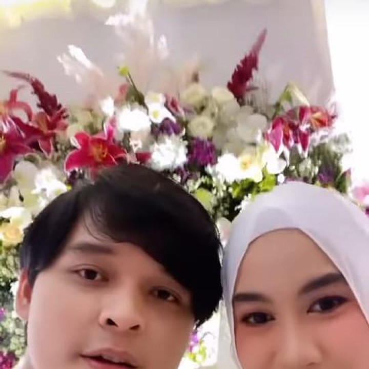 <p>Selama empat tahun menanti momongan, tahun ini keduanya menjalani program bayi tabung dan berhasil mengandung bayi kembar. Berita bahagia ini Anisa sampaikan melalui akun Instagram pribadinya. (Foto: Instagram @ananditodwis)<br /><br /><br /></p>