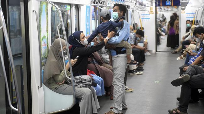 Kepala Dinas Perhubungan DKI Jakarta Syafrin Liputo mengatakan pihaknya sudah melakukan tiga tahapan untuk mencegah pelecehan seksual di transportasi umum.