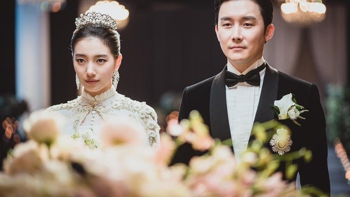 4 Drakor Seru yang Tayang Akhir Juni, Dibintangi Bae Suzy Hingga Seo In Guk dan Ada di Netflix! 4 Drakor Seru yang Tayang Akhir Juni, Dibintangi Bae Suzy Hingga Seo In Guk dan Ada di Netflix!