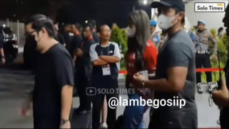 Erina Gudono dan Kaesang Pangarep Erina Gudono dan Kaesang Pangarep
