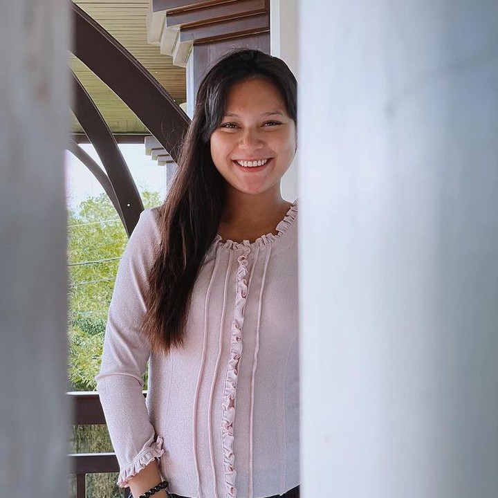 <p>Banyak dari netizen yang antusias dengan kehamilan Indah, Bunda. Di kolom komentar postingan Instagramnya, banyak harapan dan doa yang ditinggalkan. (Foto: Instagram @indahpermatas)<br /><br /><br /></p>