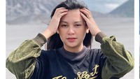 <p>Di kehamilan pertamanya tersebut, wanita berusia 25 tahun ini terlihat semakin glowing ya. (Foto: Instagram @indahpermatas)<br /><br /><br /></p>