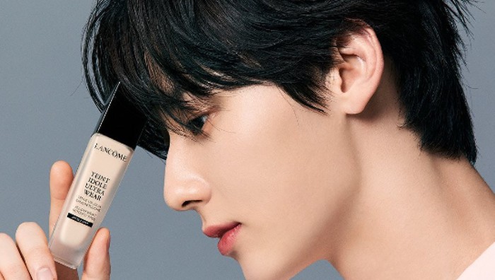 Ketika menjadi anggota Wanna One, visual Minhyun sukses mencuri perhatian banyak brand produk kecantikan terkenal, Beauties./ foto: instagram.com/optimushwang