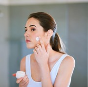 Skincare Pilihan untuk Si Kulit Sensitif yang Bikin Nyaman Seketika