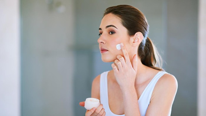 Skincare Pilihan untuk Si Kulit Sensitif yang Bikin Nyaman Seketika Skincare Pilihan untuk Si Kulit Sensitif yang Bikin Nyaman Seketika