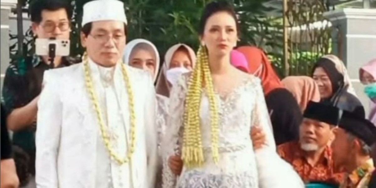 Pernikahan Lee Minho dan Gadis Asal Jawa Tengah