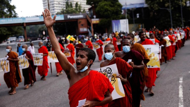 Utang luar negeri yang besar menjadi salah satu penyebab Sri Lanka bangkrut.