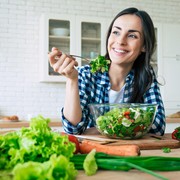 Bukan Bayam, Ini 3 Sayuran Hijau yang Perlu Kamu Konsumsi untuk Bantu Turunkan Berat Badan Kata Ahli Diet