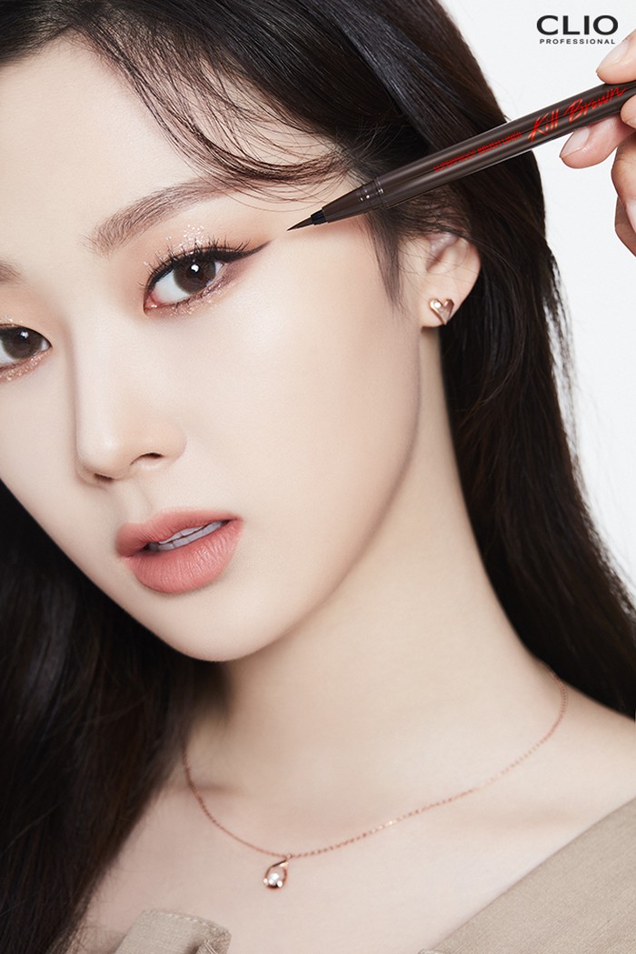 aespa sendiri merupakan girl group yang bernaung di bawah agensi SM Entertainment dan menjadi girl group generasi keempat yang selalu dinantikan aktivitasnya oleh para pecinta K-Pop./ Foto: twitter.com/official_CLIO