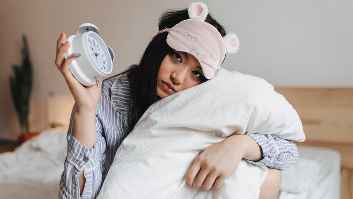Sering Kesiangan? Rugi Banget, Coba Cara Ini Biar Kamu Bisa Bangun Pagi! Sering Kesiangan? Rugi Banget, Coba Cara Ini Biar Kamu Bisa Bangun Pagi!