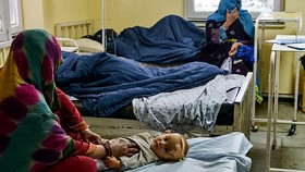 FOTO: Nestapa Afghanistan Diguncang Gempa Tewaskan 1.000 Orang