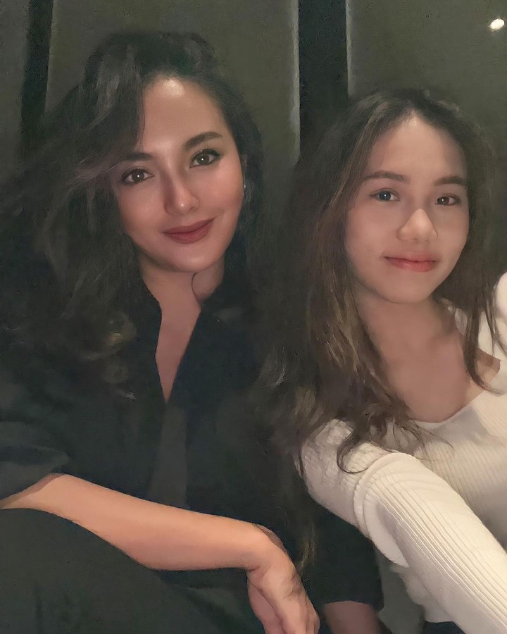 Jasmine Salsabila Abeng Putri Ririn Ekawati