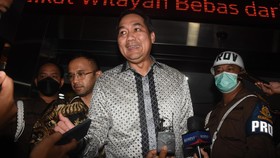 Temani Istri Berobat, Eks Mendag Lutfi Absen Pemeriksaan Kejagung