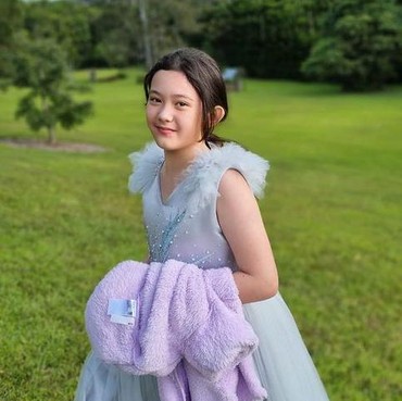 10 Potret Cantik Mikhaela Lee Jowono Anak Nafa Urbach & Zack Lee