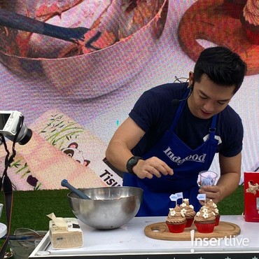 Serunya Demo Masak Bareng Nicky Tirta di Rumah Indofood PRJ