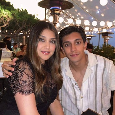 Pernah Dikirimi Foto Panas Sarah Azhari di Majalah Dewasa, Begini Respons Anak